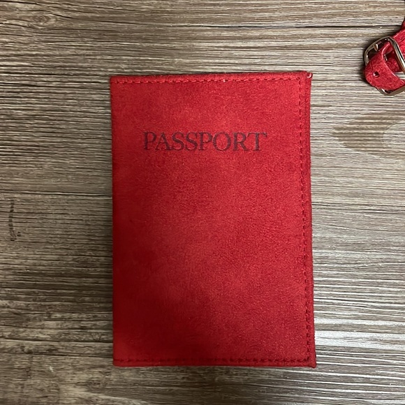 🔴 Travel Trio - Picture 2 of 7